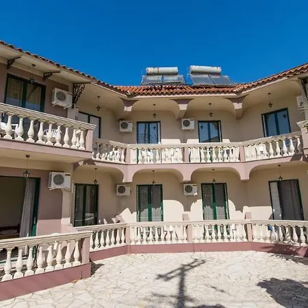 Tsolakis & Appart hôtel Laganas