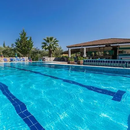 Tsolakis & Appart hôtel 2*